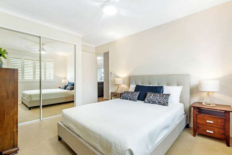 Fourth view of Homely apartment listing, 9/32 Second Avenue, Broadbeach QLD 4218