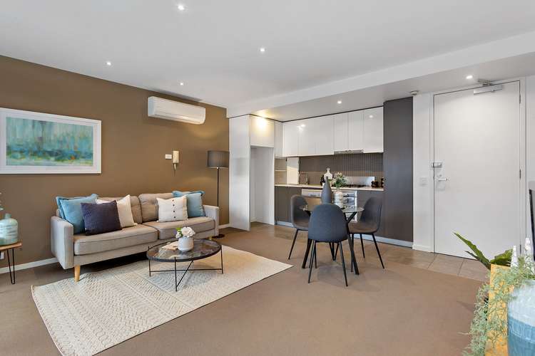 Fourth view of Homely apartment listing, 2/151 Burwood Road, Hawthorn VIC 3122