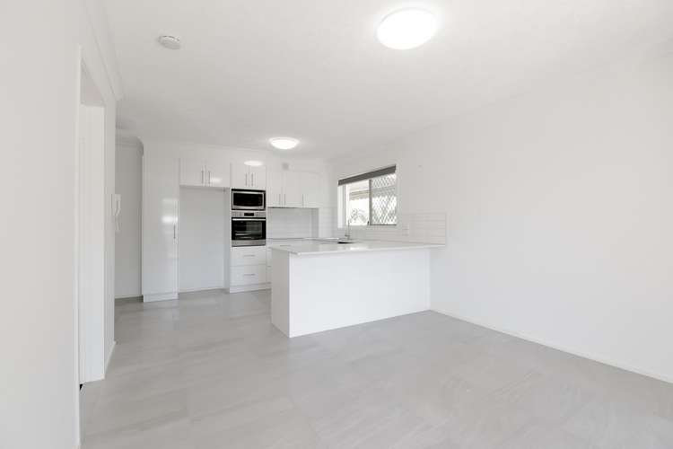 Fifth view of Homely unit listing, 10/32-36 Ocean Street, Mermaid Beach QLD 4218