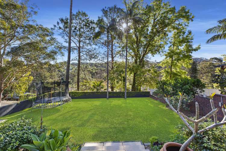 121 Lake Shore Drive, North Avoca NSW 2260