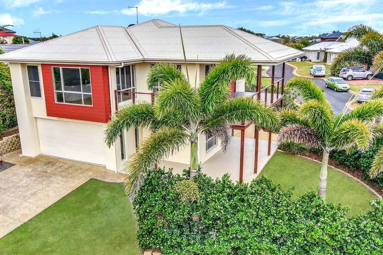 1 Rita Place, Coral Cove QLD 4670