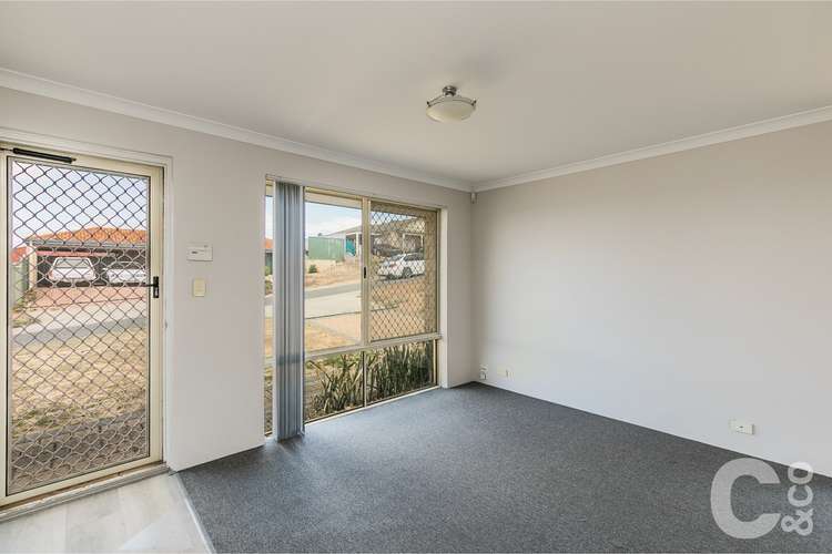 Fifth view of Homely house listing, 6 Hueston Lookout, Leda WA 6170