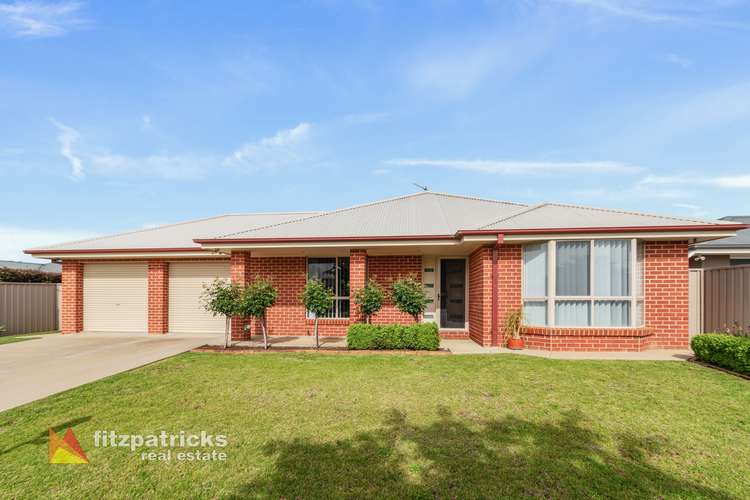 Main view of Homely house listing, 19 Bindari Avenue, Glenfield Park NSW 2650