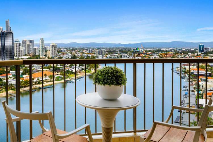 97/8 Admiralty Drive, Paradise Waters QLD 4217