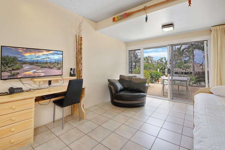 Fifth view of Homely unit listing, 205/34-48 Vin E Jones Memorial Drive, Rosslyn QLD 4703