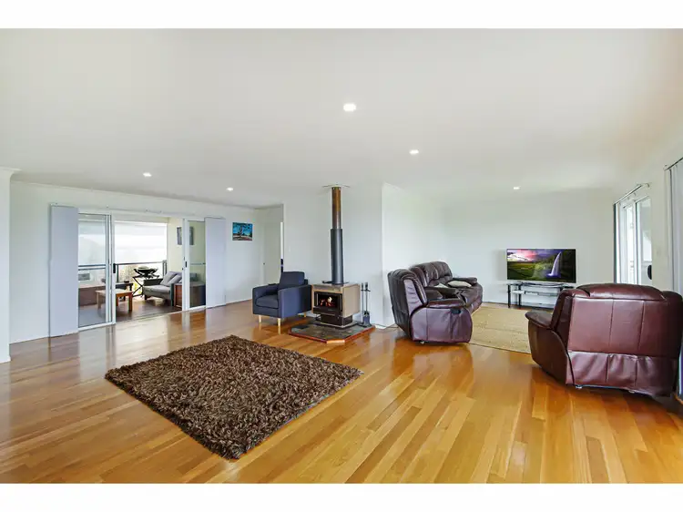 Third view of Homely house listing, 9 Maple Avenue, Mapleton QLD 4560