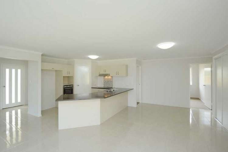 Fifth view of Homely house listing, 31 Daintree Boulevard, Kirkwood QLD 4680
