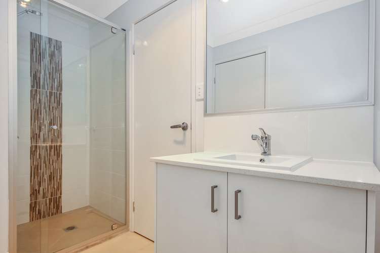 Fourth view of Homely unit listing, 2/5 Bulloo Crescent, Brassall QLD 4305