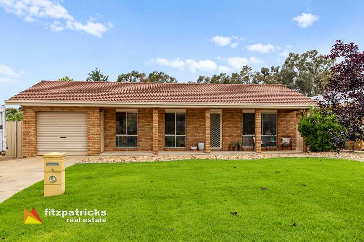 3 Kobi Place, Glenfield Park NSW 2650