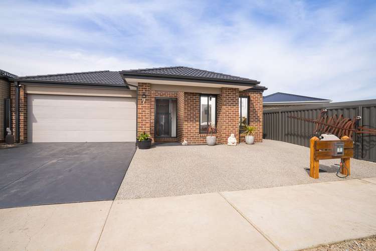 Main view of Homely house listing, 7 Compass Circuit, Corio VIC 3214