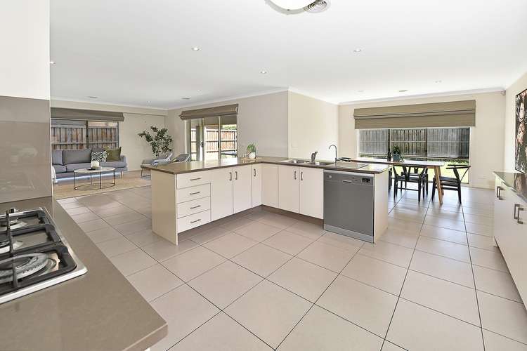 Fourth view of Homely house listing, 27 Vienna Chase, Lalor VIC 3075