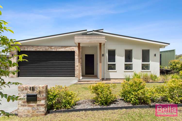 15 Carinya Crescent, Narrawallee NSW 2539