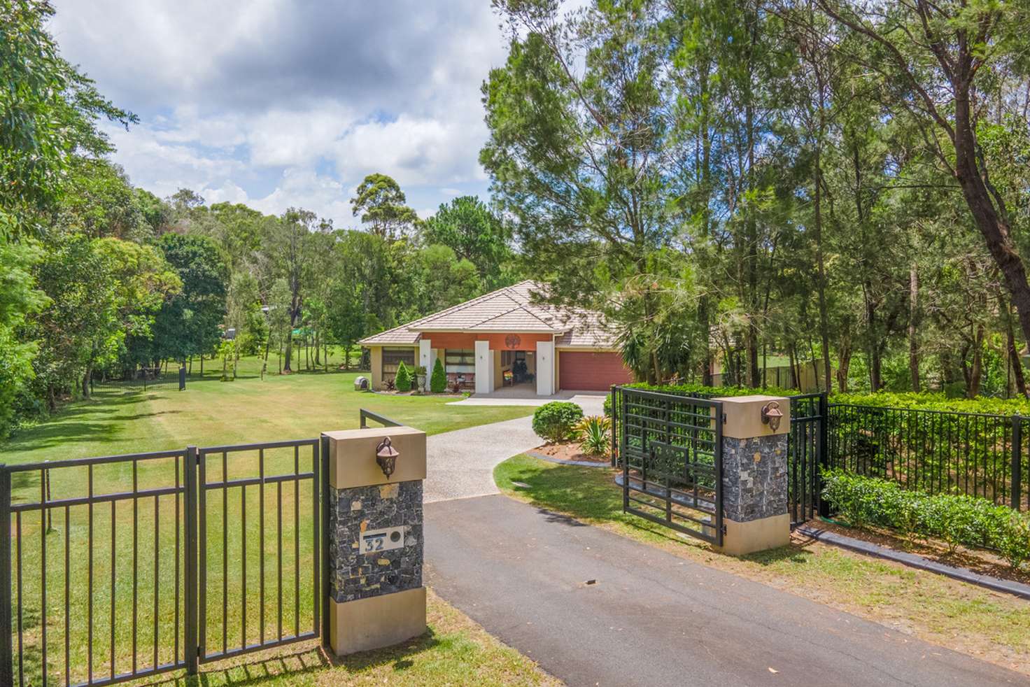 Main view of Homely house listing, 32 Guyana Court, Capalaba QLD 4157