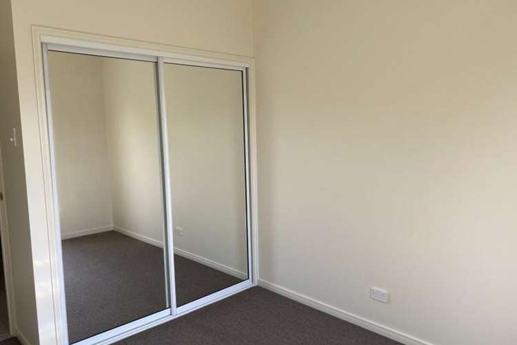 Fifth view of Homely unit listing, 1/9 Gore Street, Warwick QLD 4370