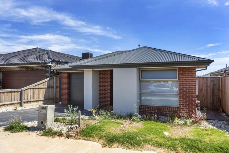 Second view of Homely house listing, 108 Stonehill Drive, Maddingley VIC 3340