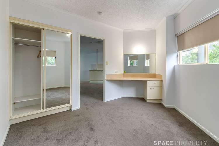 Fifth view of Homely unit listing, 228/85 Deakin Street, Kangaroo Point QLD 4169