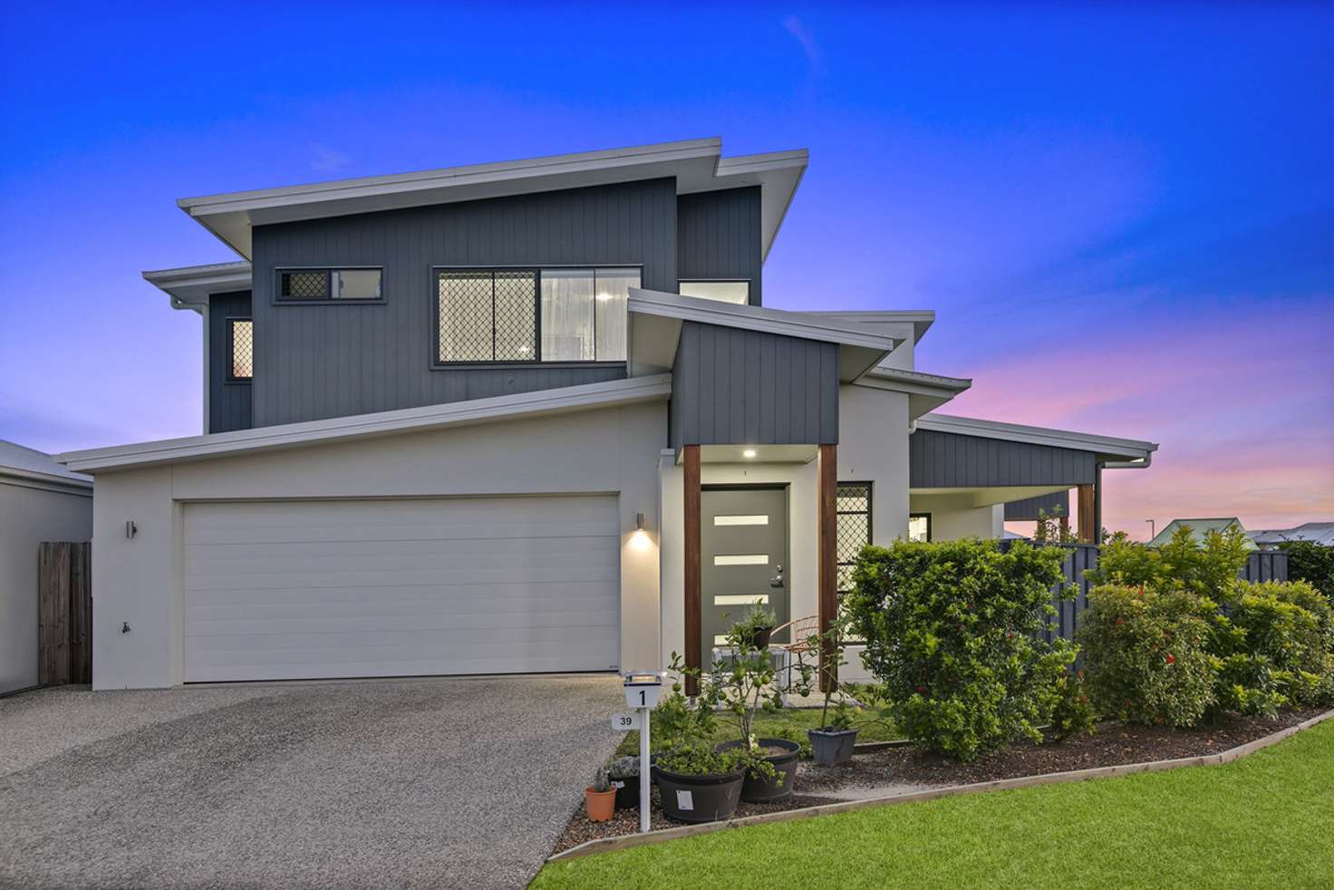 Main view of Homely semiDetached listing, 1/39 Wood Crescent, Baringa QLD 4551