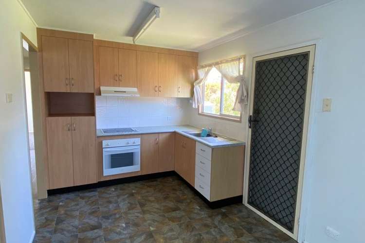 Second view of Homely house listing, 8 Graham Court, Mount Pleasant QLD 4740
