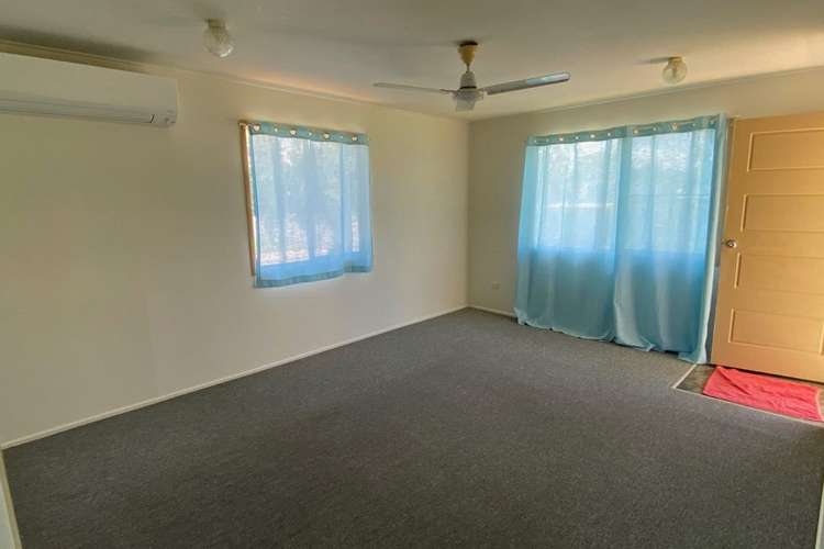 Fifth view of Homely house listing, 8 Graham Court, Mount Pleasant QLD 4740