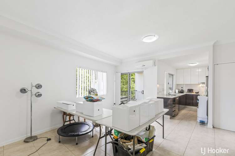 Third view of Homely apartment listing, 4/40 Shire Road, Mount Gravatt QLD 4122