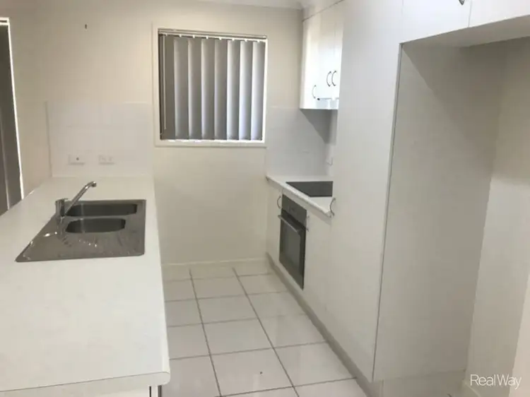 Fifth view of Homely house listing, 8 Serendipity Way, Gracemere QLD 4702