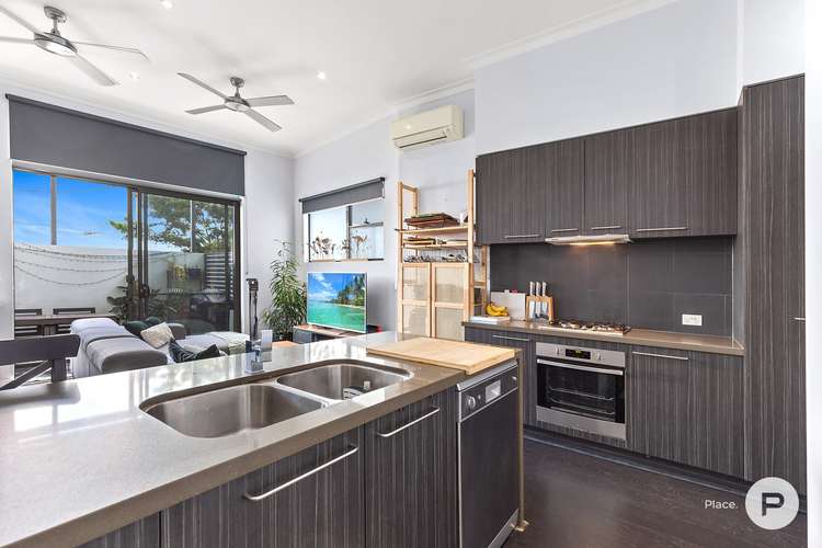Fifth view of Homely townhouse listing, 2/38 Boundary Road, Camp Hill QLD 4152