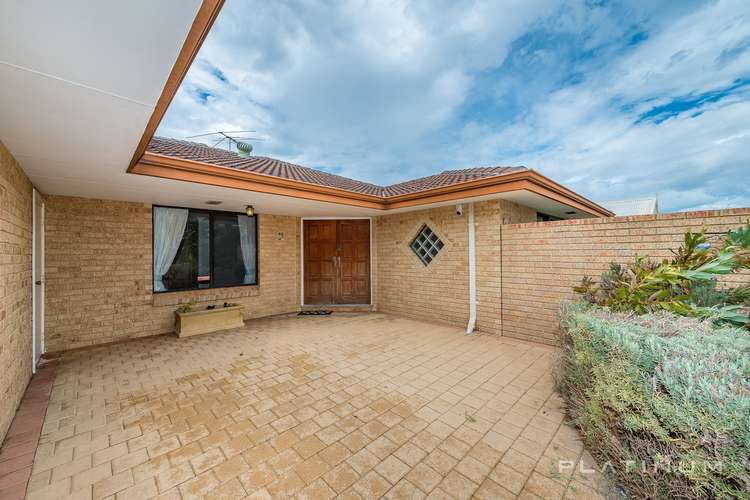 Second view of Homely house listing, 14 Crosshill Green, Kinross WA 6028