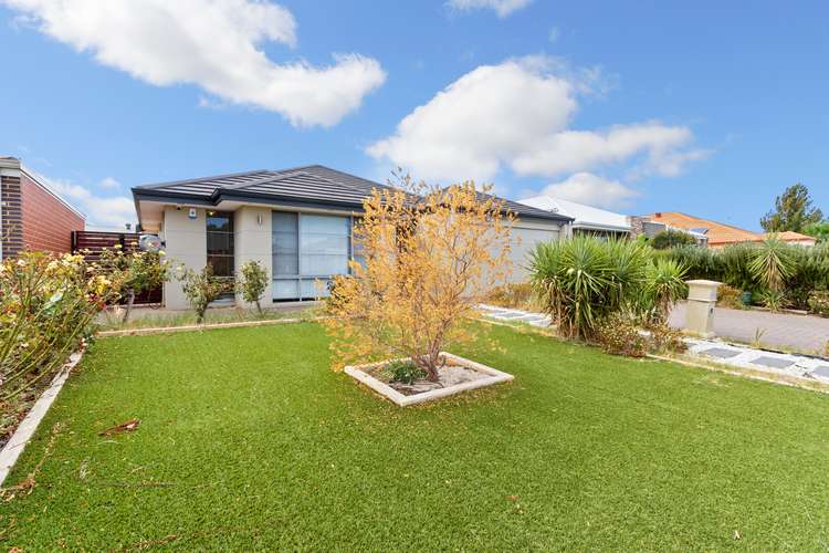 Second view of Homely house listing, 8 Balyat Way, Wattle Grove WA 6107