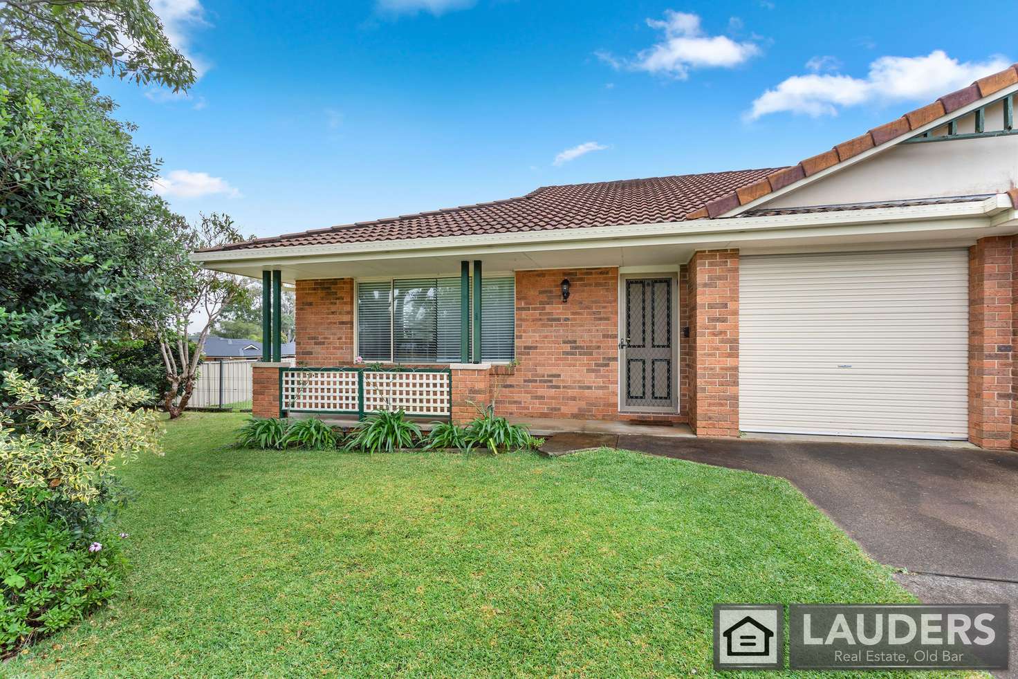 Main view of Homely semiDetached listing, 1/6 Osprey Avenue, Old Bar NSW 2430