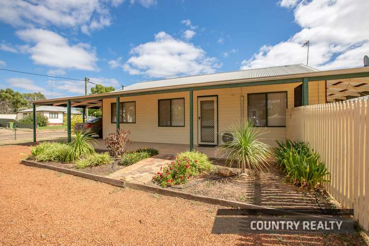 9 Turner Street, Northam WA 6401