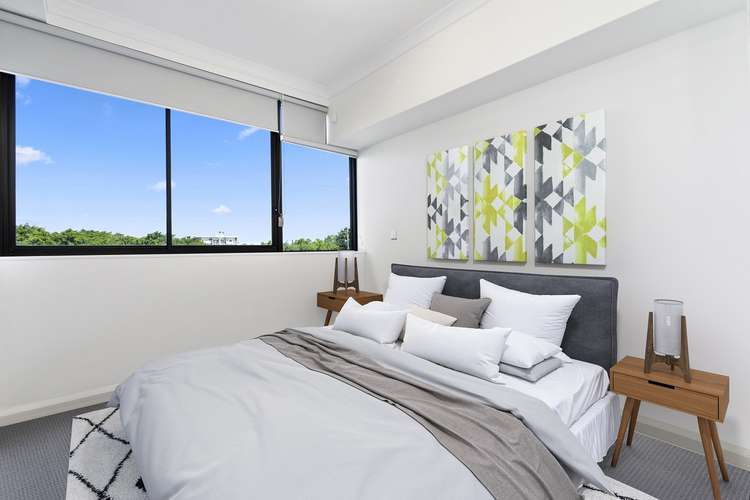 Fourth view of Homely apartment listing, 5217 Harbourview Drive, Hope Island QLD 4212