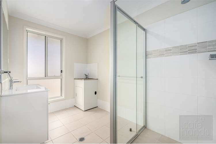 Fifth view of Homely villa listing, 1/6 Cameron Street, Jesmond NSW 2299