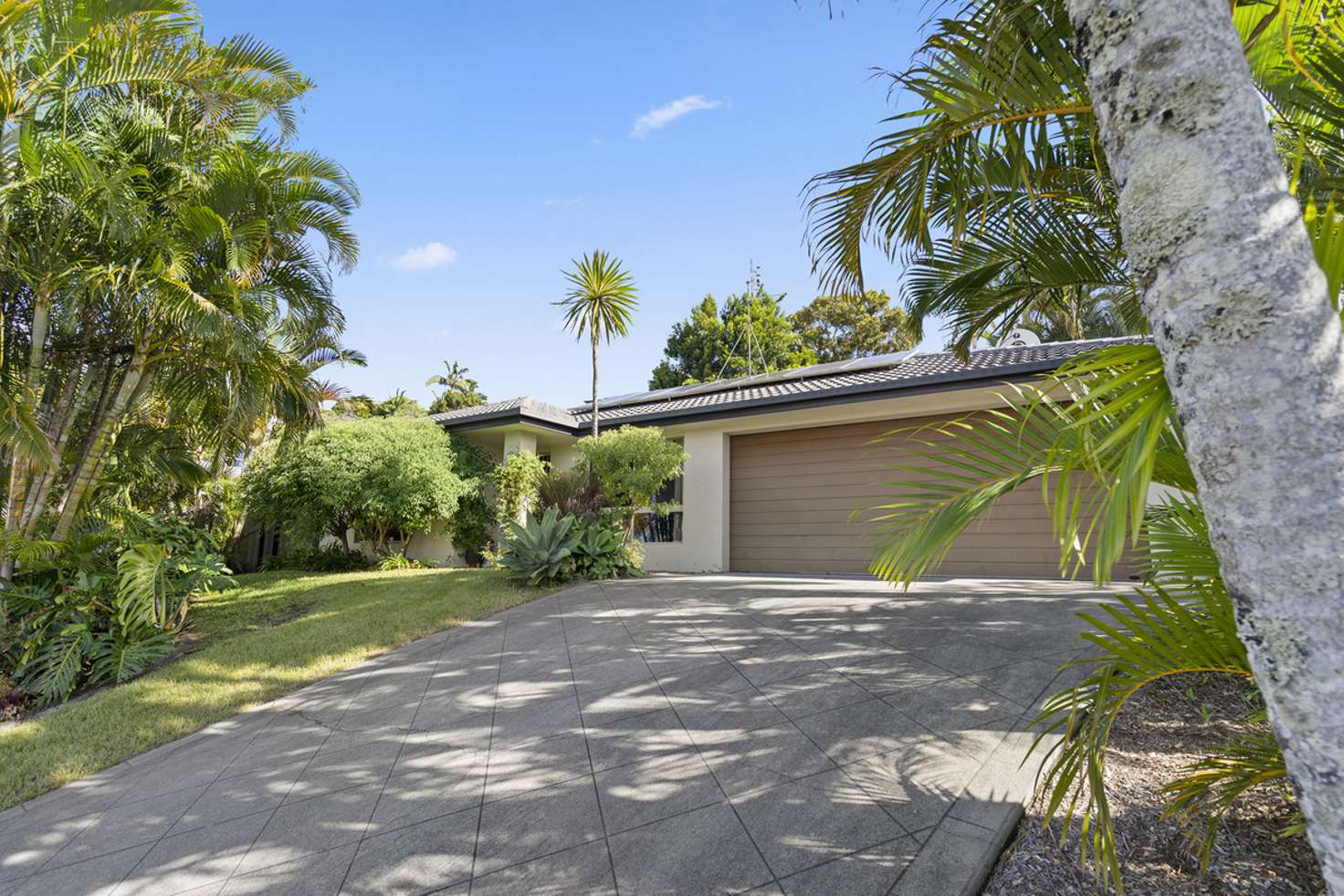 Main view of Homely house listing, 18 Honeymyrtle Drive, Banora Point NSW 2486