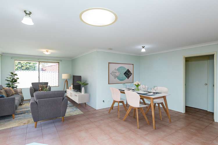 Second view of Homely house listing, 6 Seaflight Court, Heathridge WA 6027