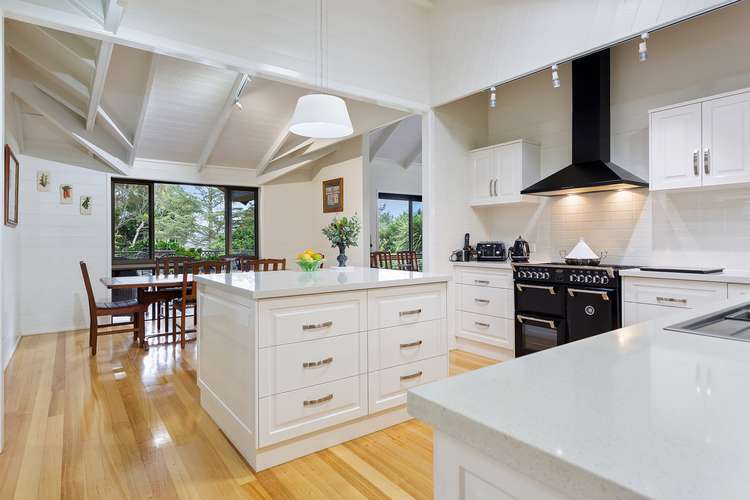 Second view of Homely house listing, 3 Niddrie Drive, Middle Ridge QLD 4350