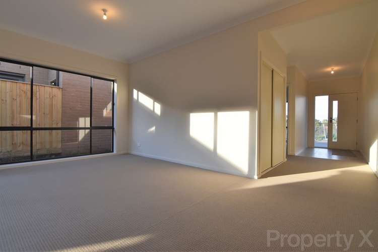 Fourth view of Homely house listing, 27 Queen Circuit, Sunshine VIC 3020