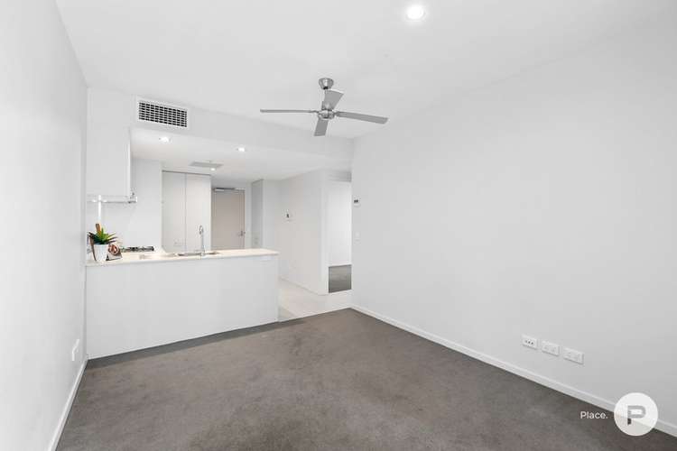 Fifth view of Homely apartment listing, 2103/127 Charlotte Street, Brisbane City QLD 4000