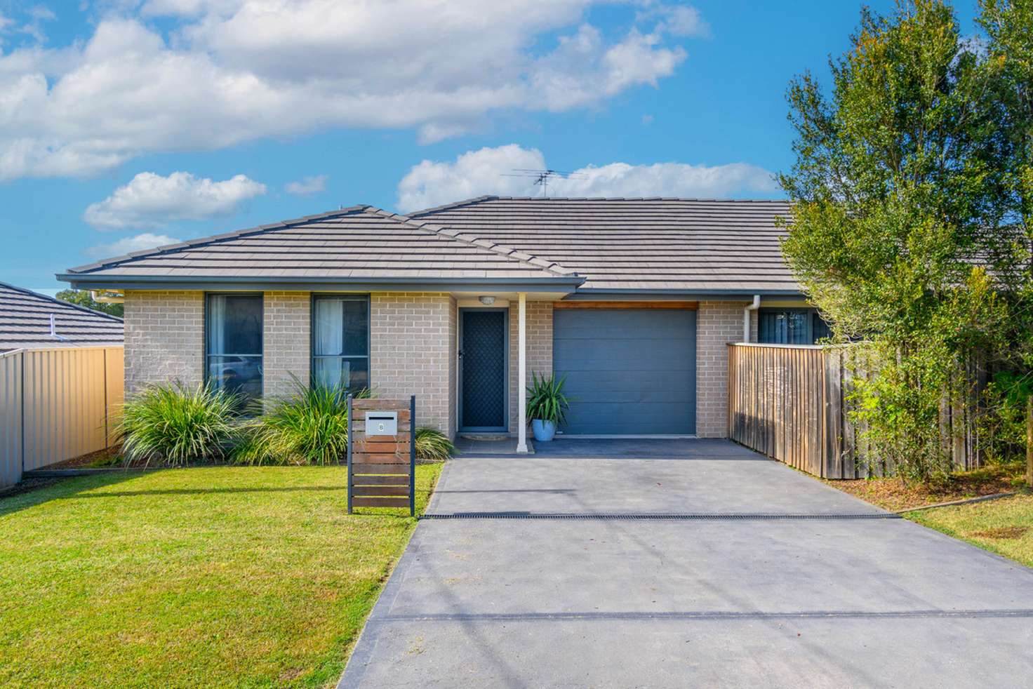 Main view of Homely unit listing, 8 Kearsley Street, Aberdare NSW 2325