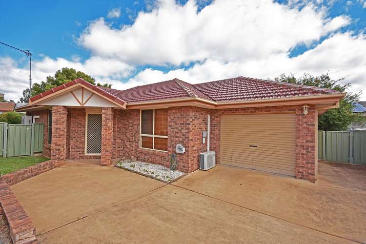 Second view of Homely townhouse listing, 4/31 Jubilee Street, Dubbo NSW 2830