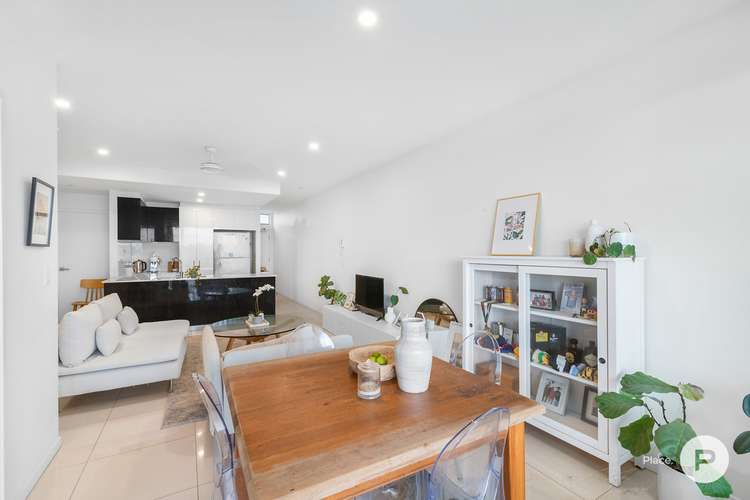 Seventh view of Homely unit listing, 303/625 Wynnum Road, Morningside QLD 4170