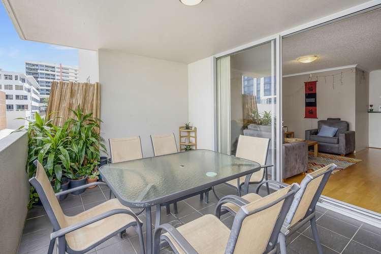 Main view of Homely apartment listing, 401/100 Bowen Street, Spring Hill QLD 4000