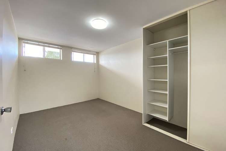 Third view of Homely unit listing, 8/193 Kent Street, New Farm QLD 4005