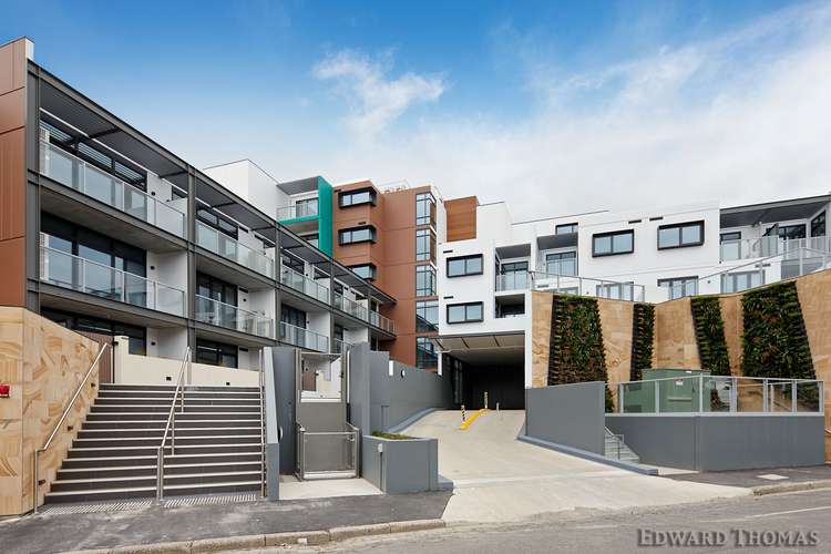 236/77 Hobsons Road, Kensington VIC 3031