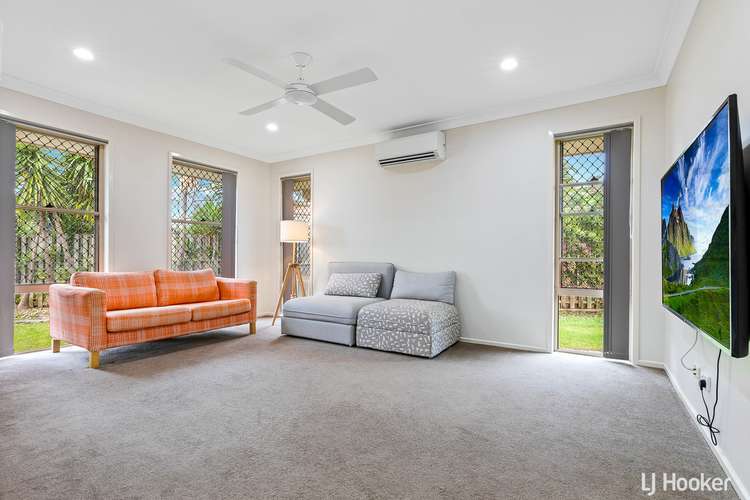 Sixth view of Homely house listing, 15 Pebbles Court, Berrinba QLD 4117