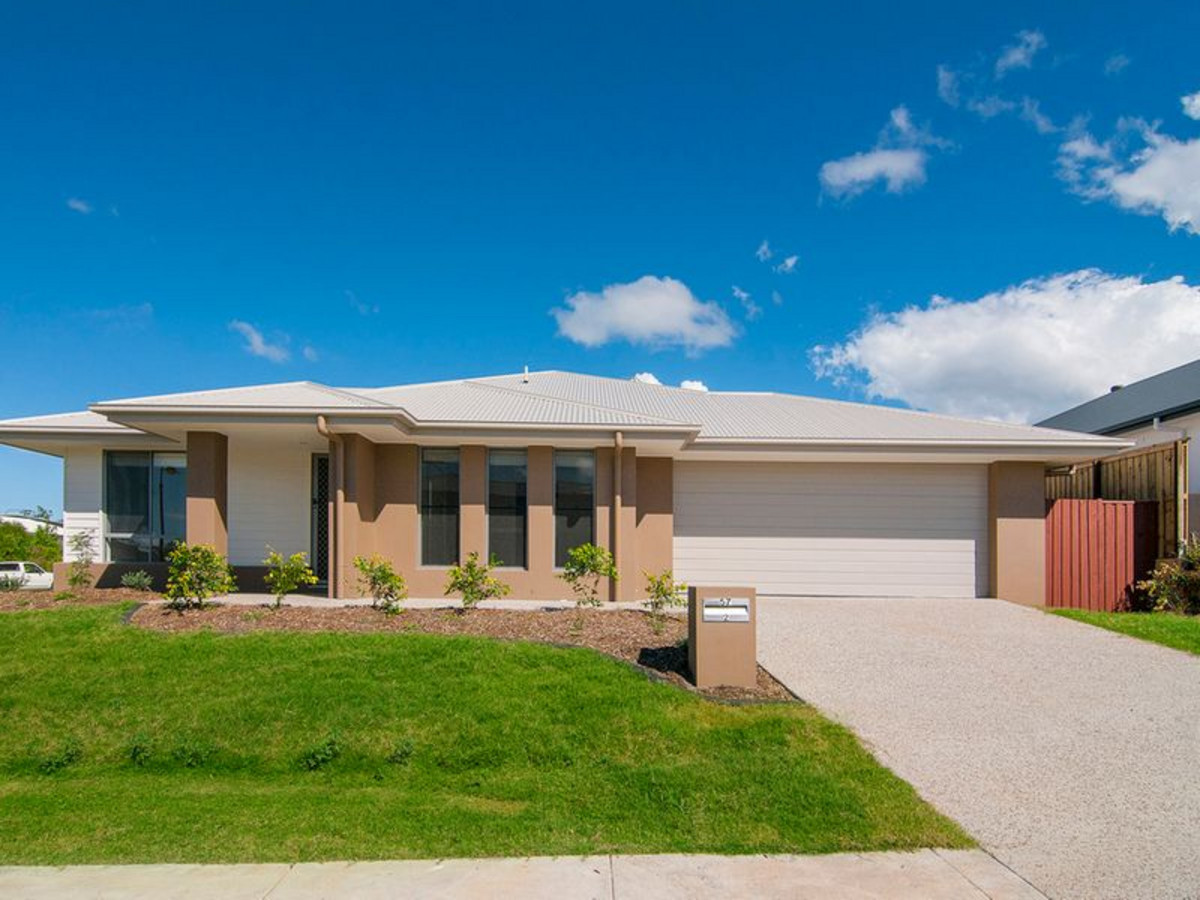 Main view of Homely semiDetached listing, 2/57 Baldwin Crescent, Pimpama QLD 4209