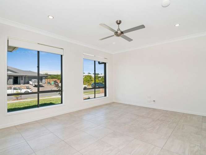 Fifth view of Homely semiDetached listing, 2/57 Baldwin Crescent, Pimpama QLD 4209