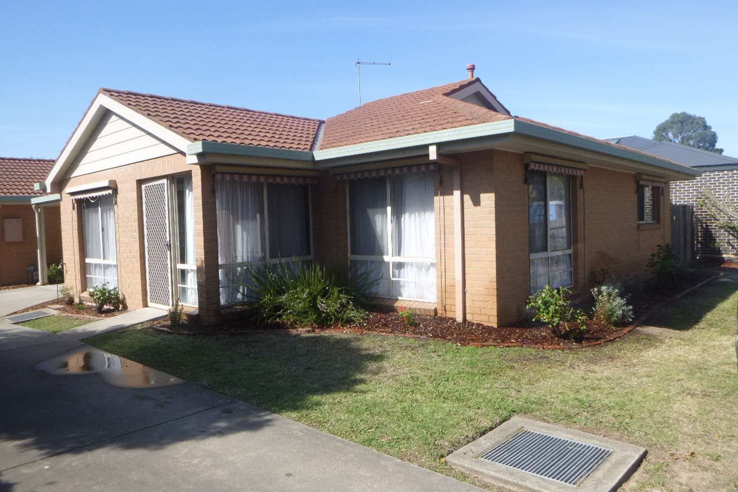 Main view of Homely unit listing, 1/18 Pearson Street, Sale VIC 3850