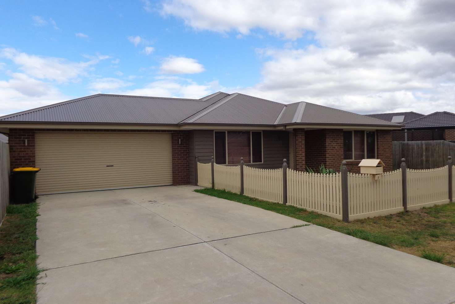 Main view of Homely house listing, 1 The Boulevard, Sale VIC 3850