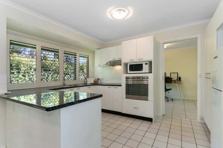 Second view of Homely house listing, 3 Jocelyn Court, Chapel Hill QLD 4069