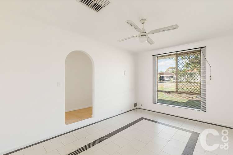 Fifth view of Homely house listing, 2/26 Mandfield Way, Parmelia WA 6167